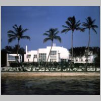 Richard Meier, House in Palm Beach (1977-1979), photo on architecture-history.org.jpg